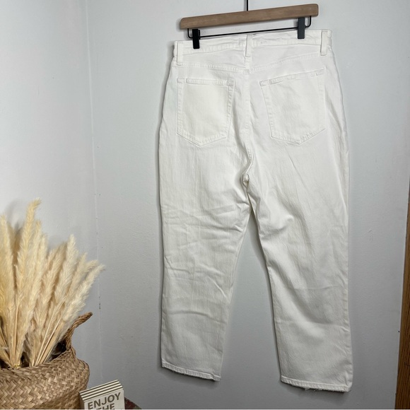 Abercrombie&Fitch CURVE LOVE The Ankle Straight Ultra High Rise Jean Sz 32 NEW - Picture 5 of 16